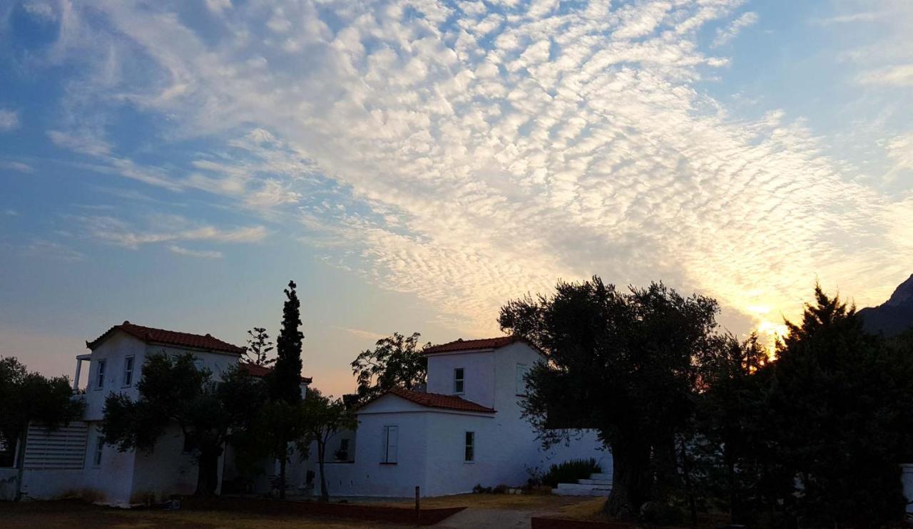 Loukoulos' Maisonette Marathokampos Exterior photo