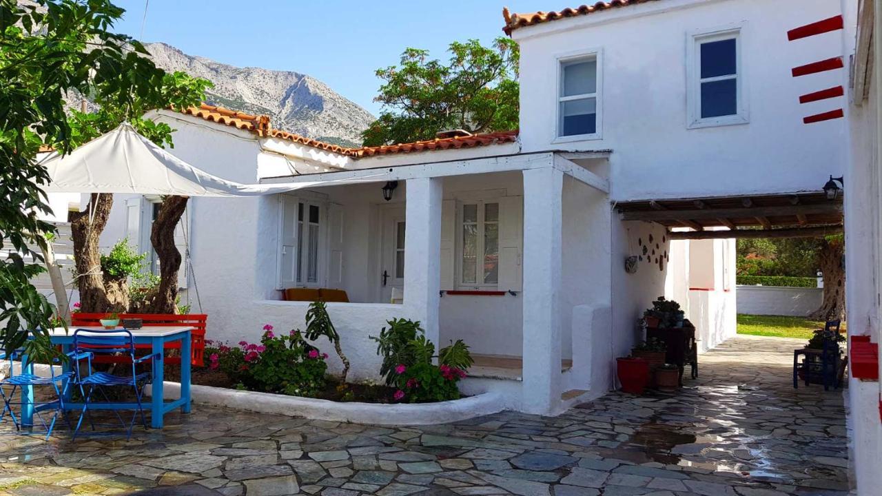 Loukoulos' Maisonette Marathokampos Exterior photo